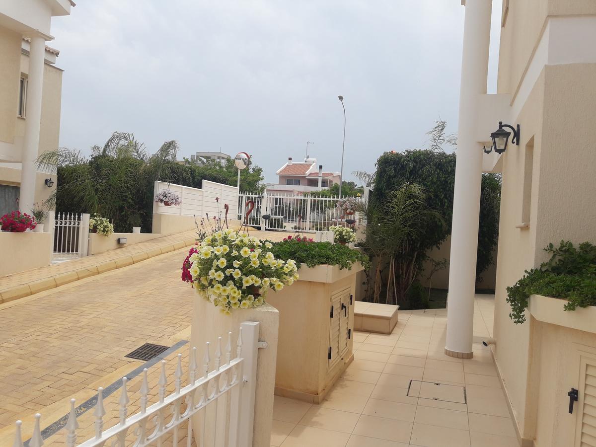 فيلا Anthorina 21 بروتاراس المظهر الخارجي الصورة