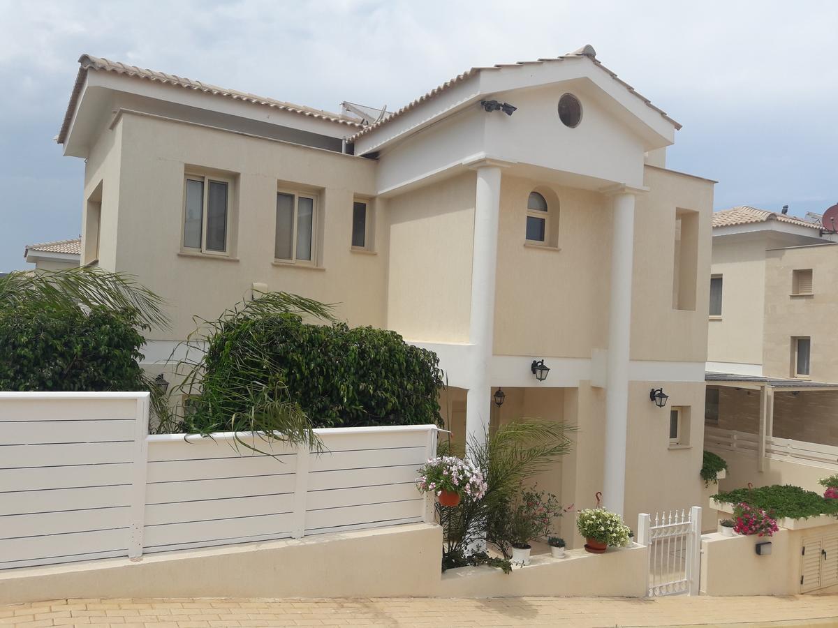 فيلا Anthorina 21 بروتاراس المظهر الخارجي الصورة